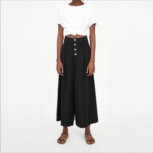 ❌HOT❌ NWT ZARA CROPPED BUTTONS PANTS